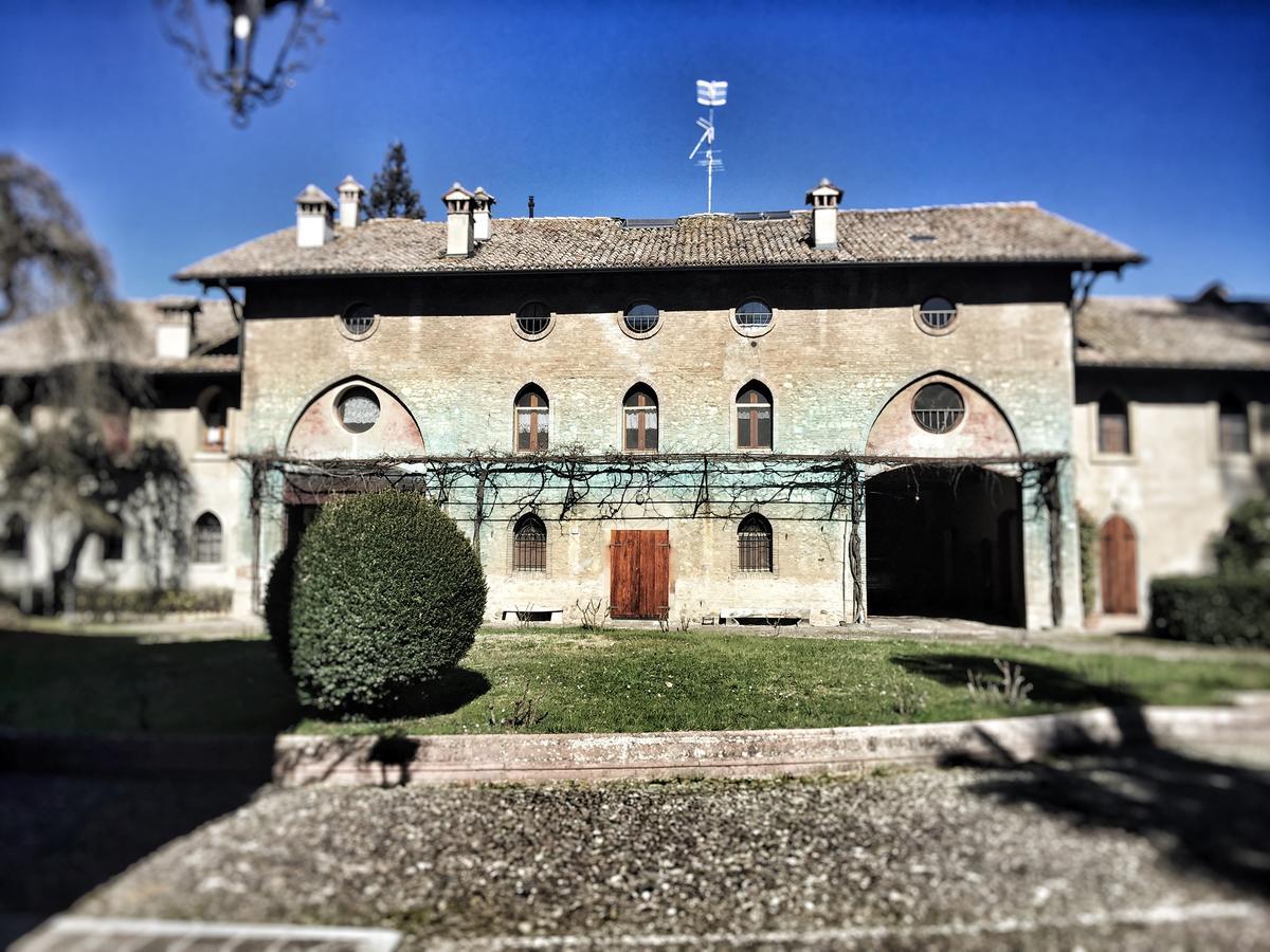 Le Dimore De Il Borgo Del Balsamico Albinea Экстерьер фото